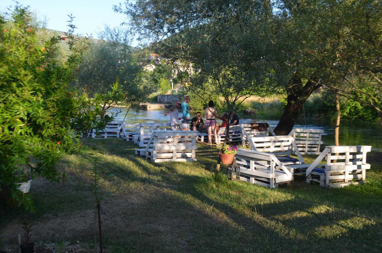 Hostel Backpackers Mostar Buitenkant foto